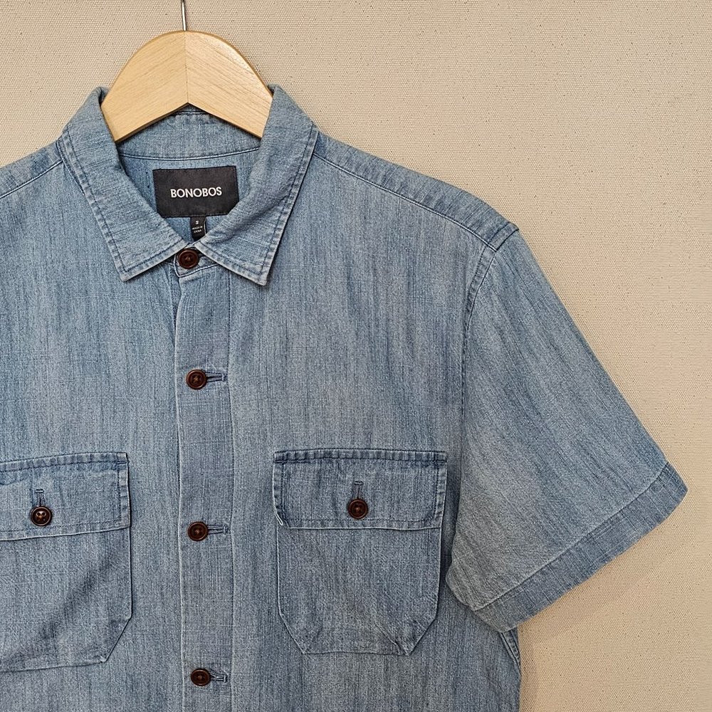 Bonobos Short Sleeve Chambrey Button Down S